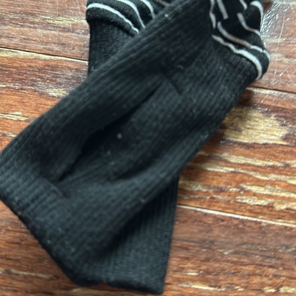 Danskin Top - Picture 3 of 4